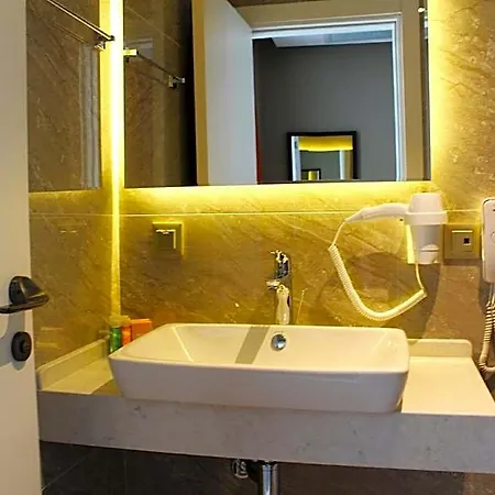 Yurdakul Hotel Çanakkale